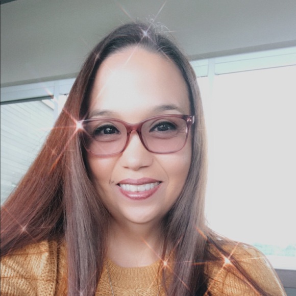 Meet your Posher, Lissette - Picture 1 of 1